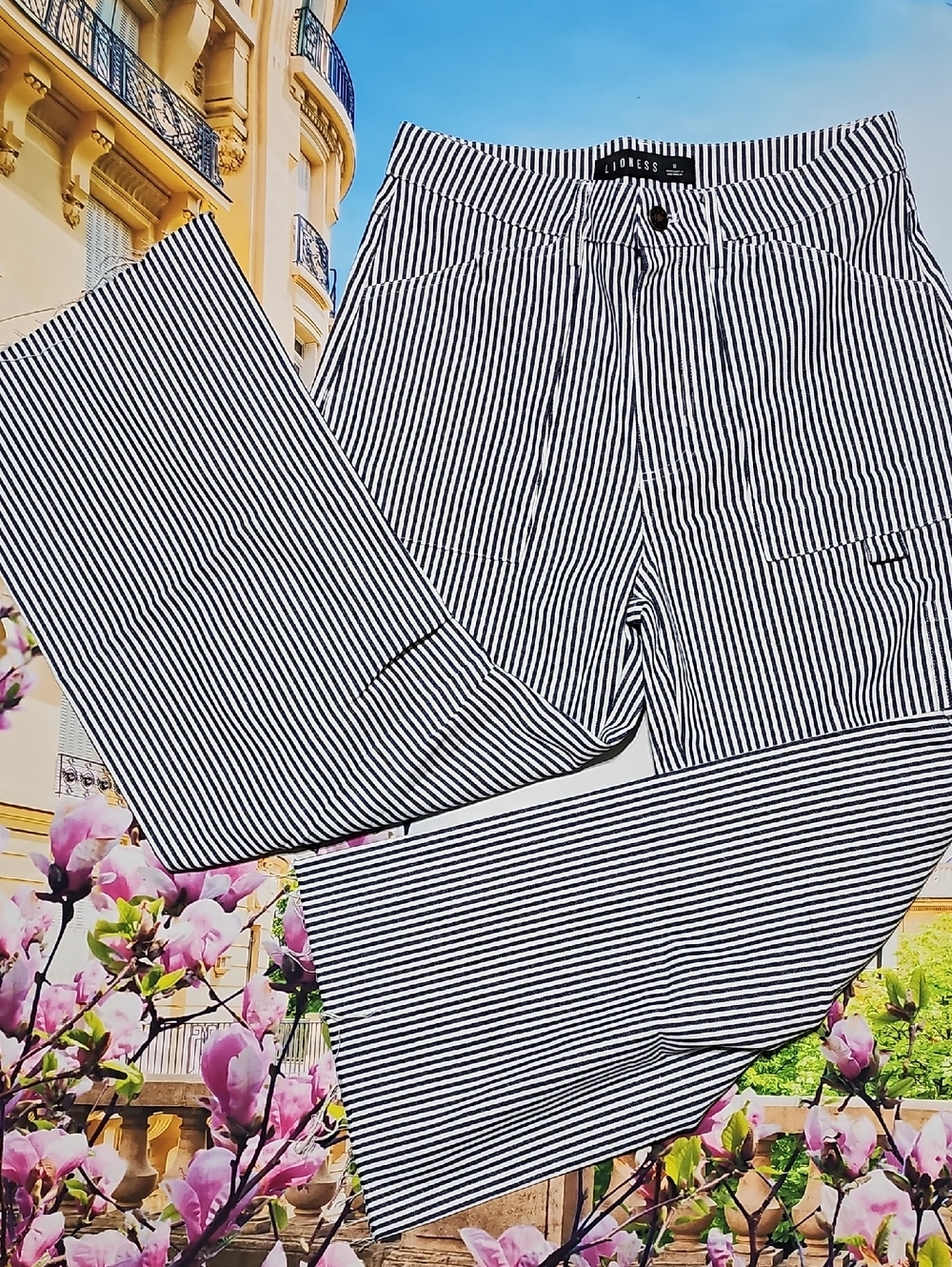 Lioness High Waisted Raw‎ Hem Pinstripe Wide Leg Jeans Size Small